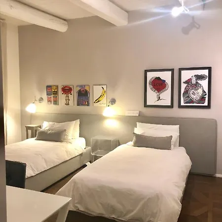 Luxury My 招待所 托伦蒂诺